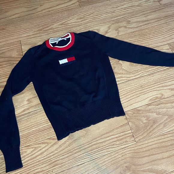 Tommy Hilfiger Sweater - Picture 2 of 3